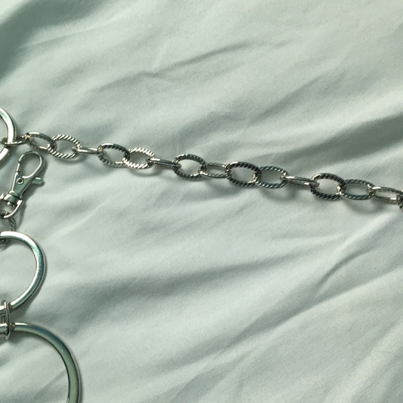 SILVER CIRCLE METAL BELT - Picture 4 of 4